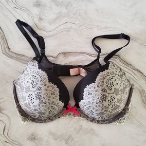 Victoria's Secret Padded Underwire Bra | 34C